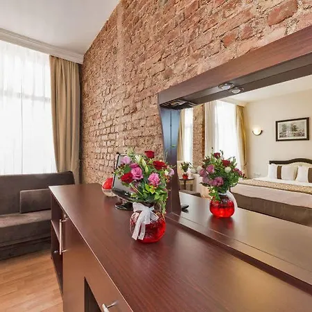 Taxim Marin Hotell 3*