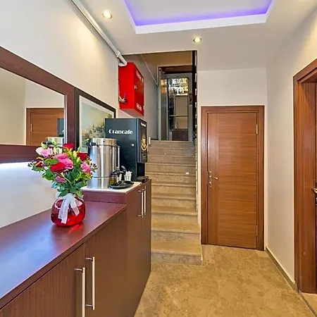 Taxim Marin Hotel