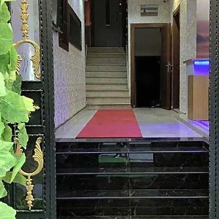 Hotel Taxim Marin