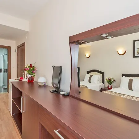 Hotel Taxim Marin 3*